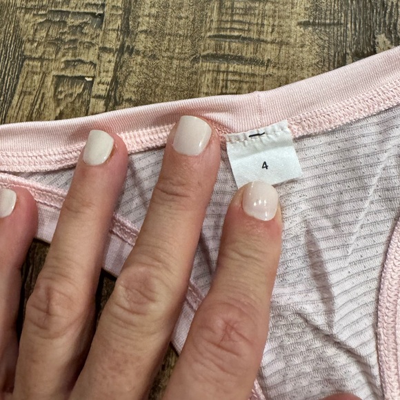 Lululemon Swiftly Tech Racerback Tank. - Picture 6 of 6